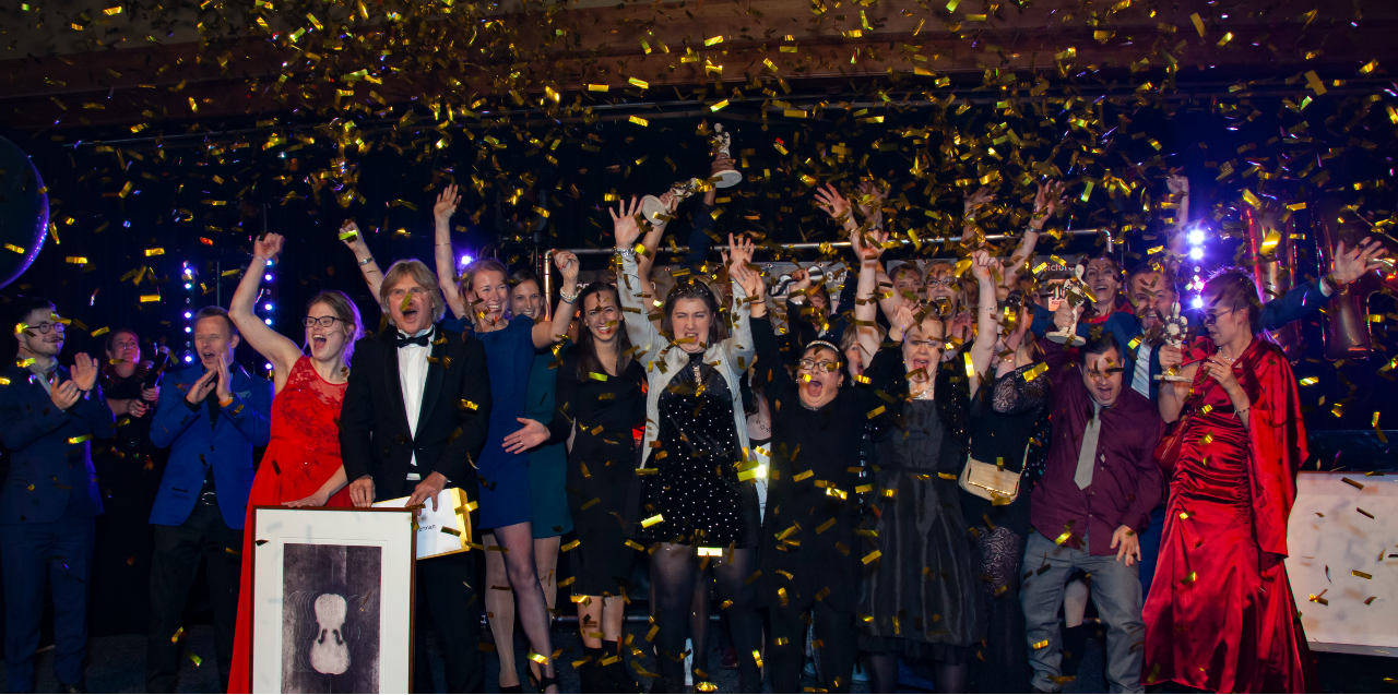 INC_AWARDS_14_WEB.png INC_AWARDS_14_WEB.png
